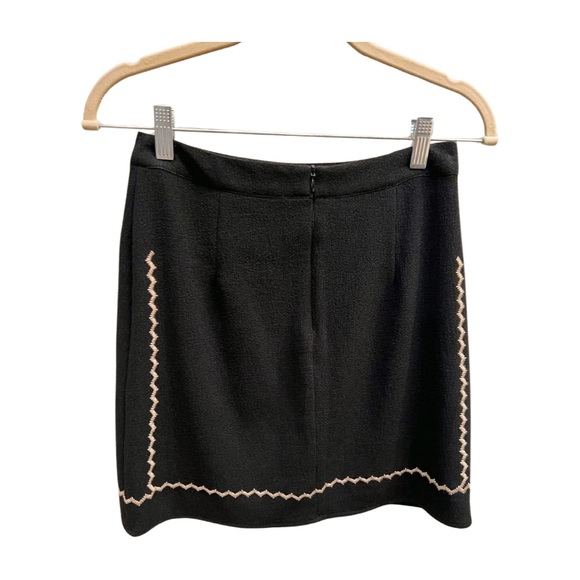 Black Floral Skirt - Picture 2 of 3